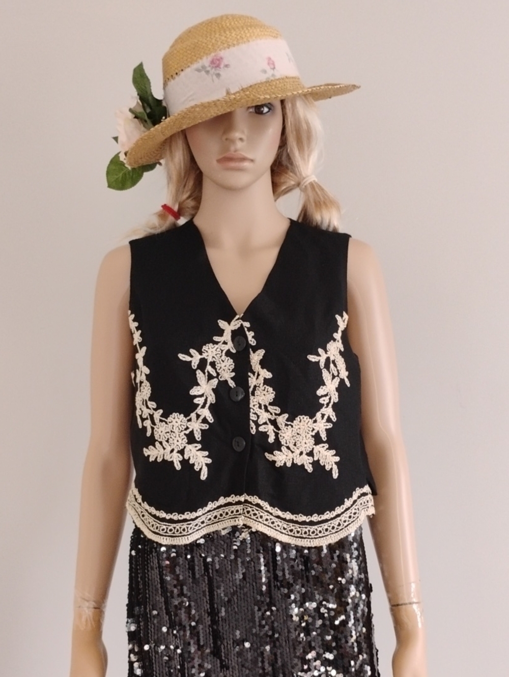 Vintage Black Floral Embroidered Wool Vest Folk Boho Waistcoat